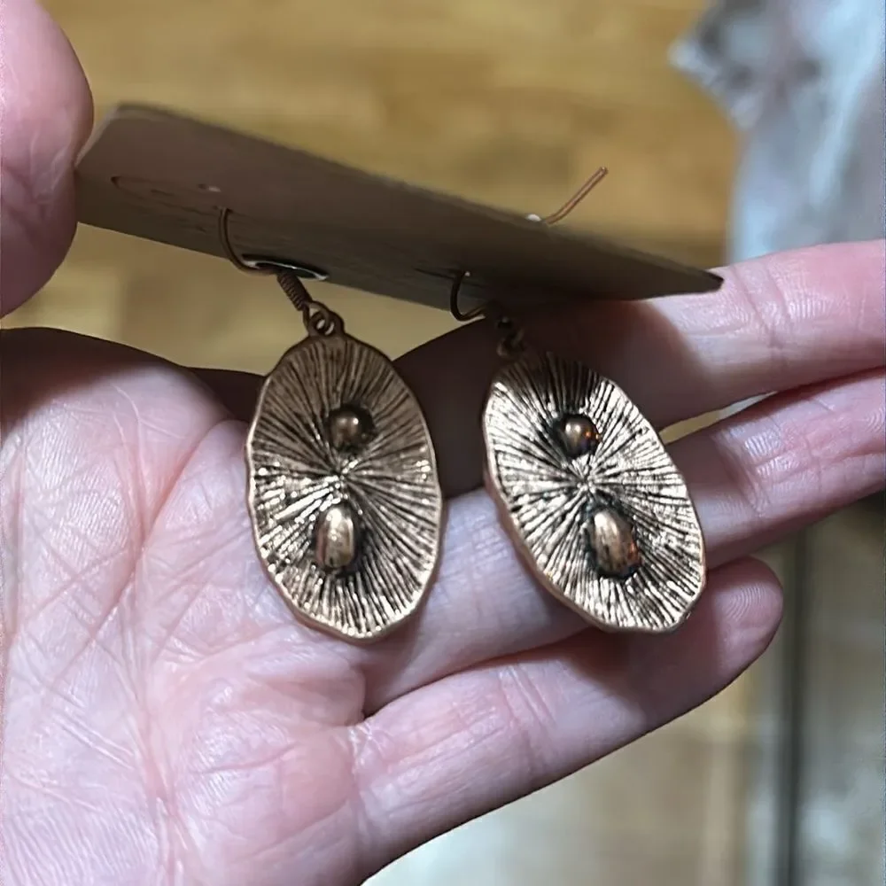 NWT Two Tone Metal Cactus Earrings (look like hammered copper)